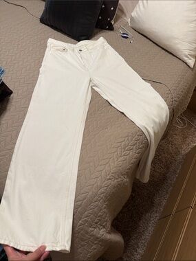 H&M BONE WHITE JEANS